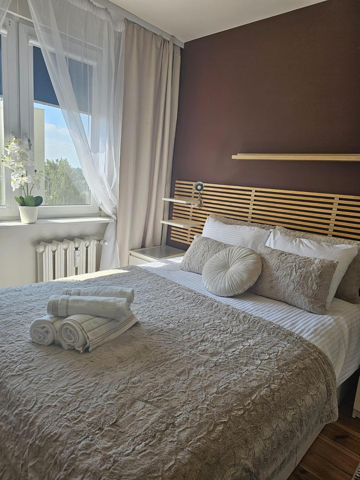 Apartment In Zyrardow 10Min To Suntago Eksteriør billede